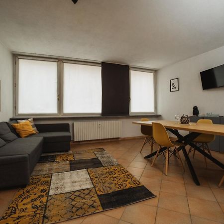 Vevey 5 By Hili Apartment Aosta Ngoại thất bức ảnh